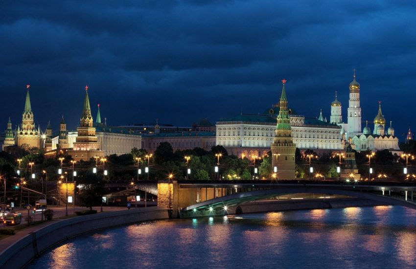 View of the Moscow Kremlin and river at dusk