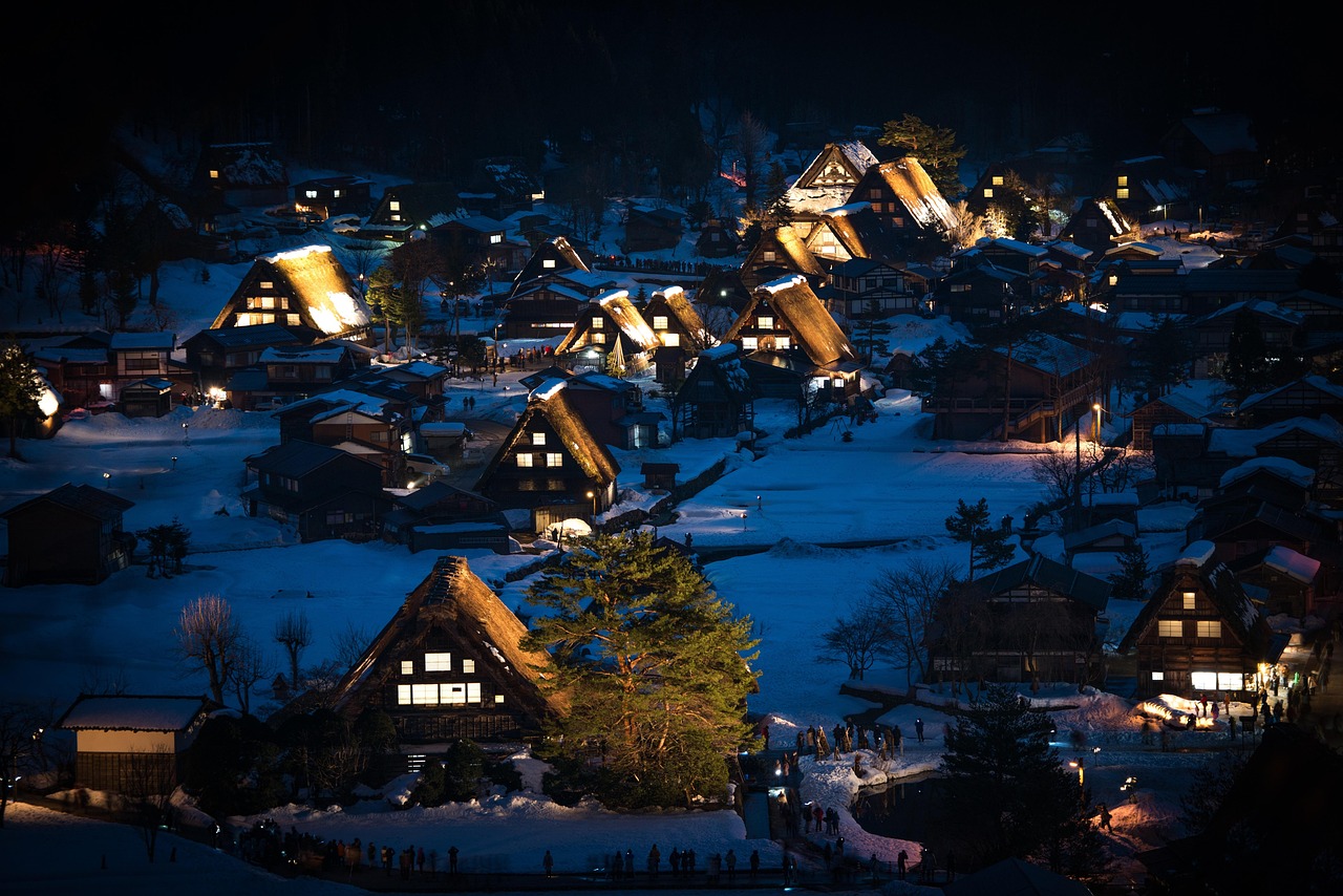 Thatched gassho-zukuri farmhouses in the village of Shirakawa-go