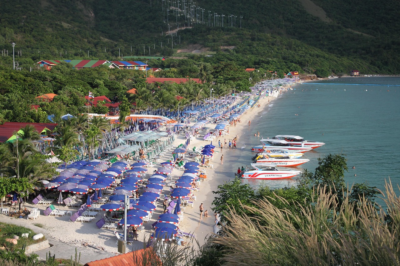 Koh Larn island near Pattaya, Thailand