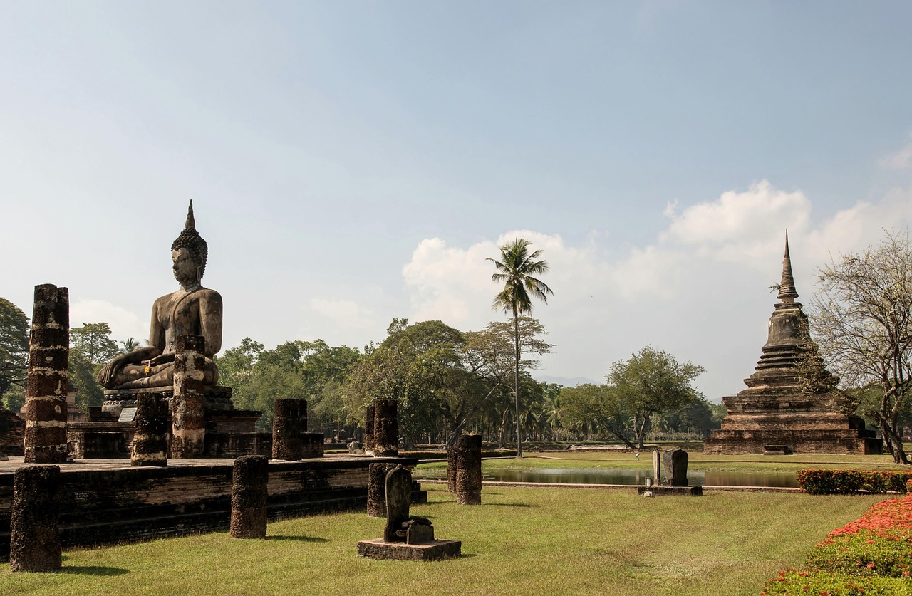Giant seated Buddha at Wat Si Chum, Sukhothai, Thailand