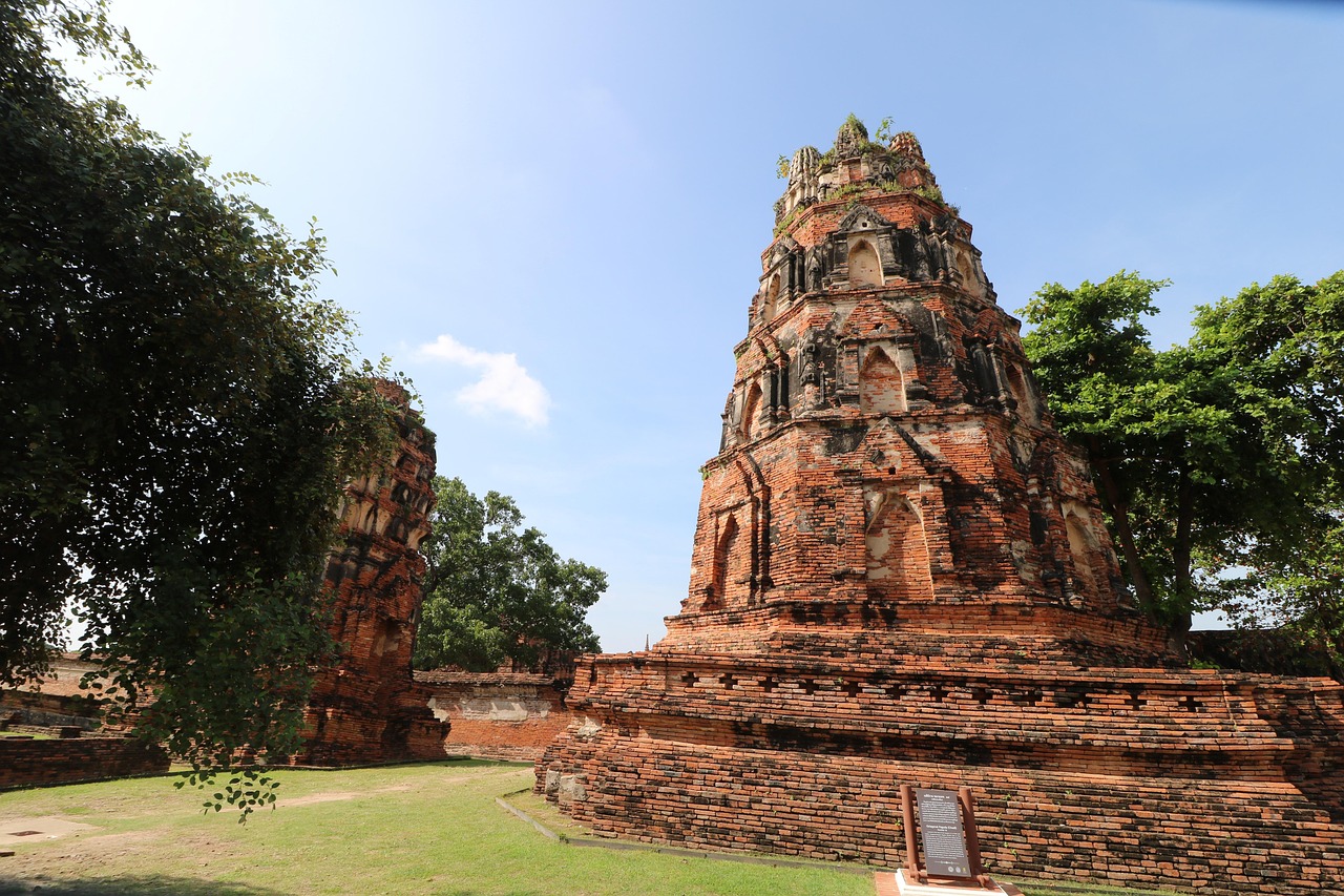 Ayutthaya temple ruins, Thailand