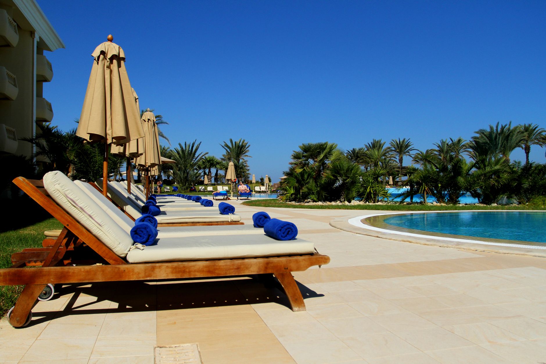5 Tips for Booking an Affordable Holiday