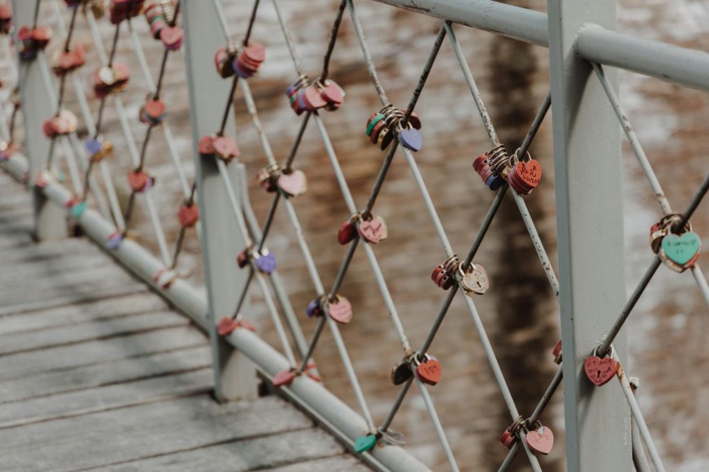 A Bridge of Hearts from Lahore to Prizen