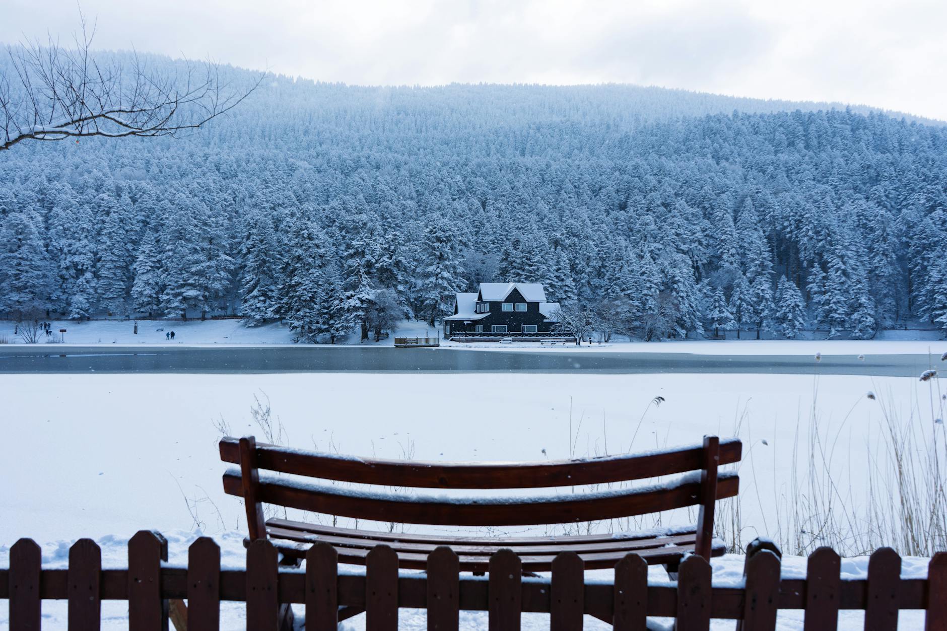 Abant Lake Hotels Address and Contact Information