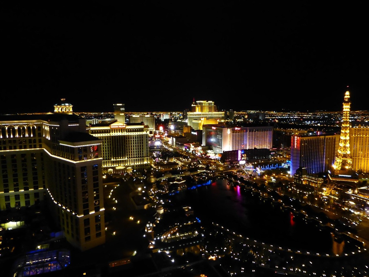 Las Vegas Strip skyline at night