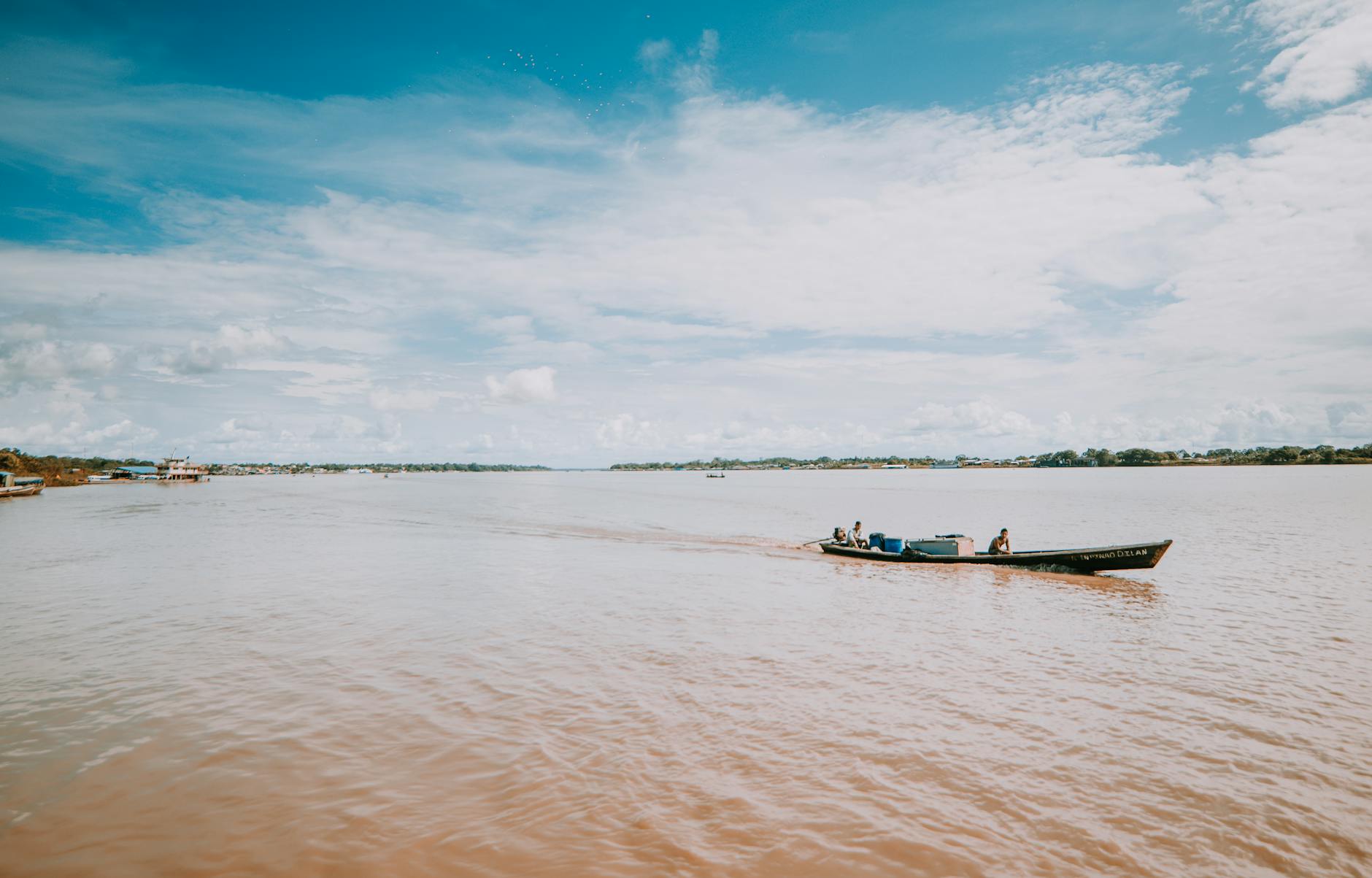 Amazon Börtübet Bay Travel Guide