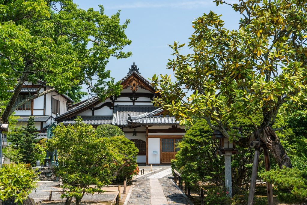 Budget Hotels for Visiting Arashiyama: Affordable West Kyoto Stays