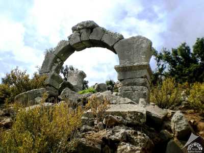 Ariassos Antik Kenti – Places to Visit – Antalya