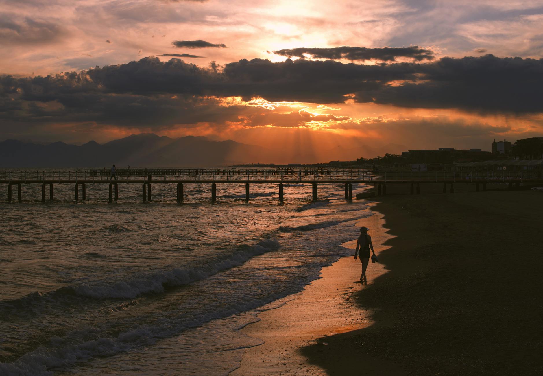 Belek Pictures