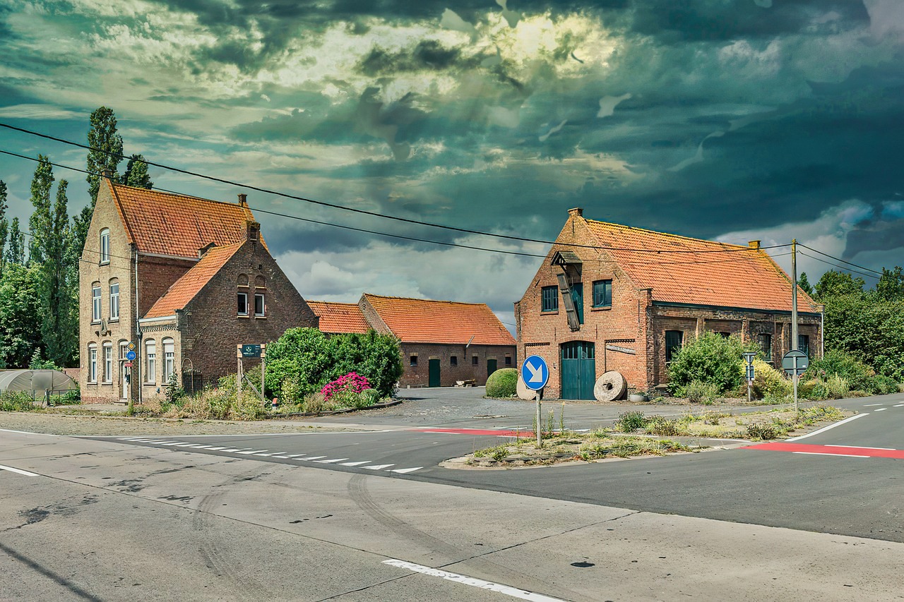 The flat farmland of the Flemish countryside