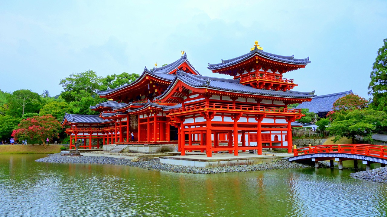 Byodo-in Phoenix Hall, Uji, Kyoto