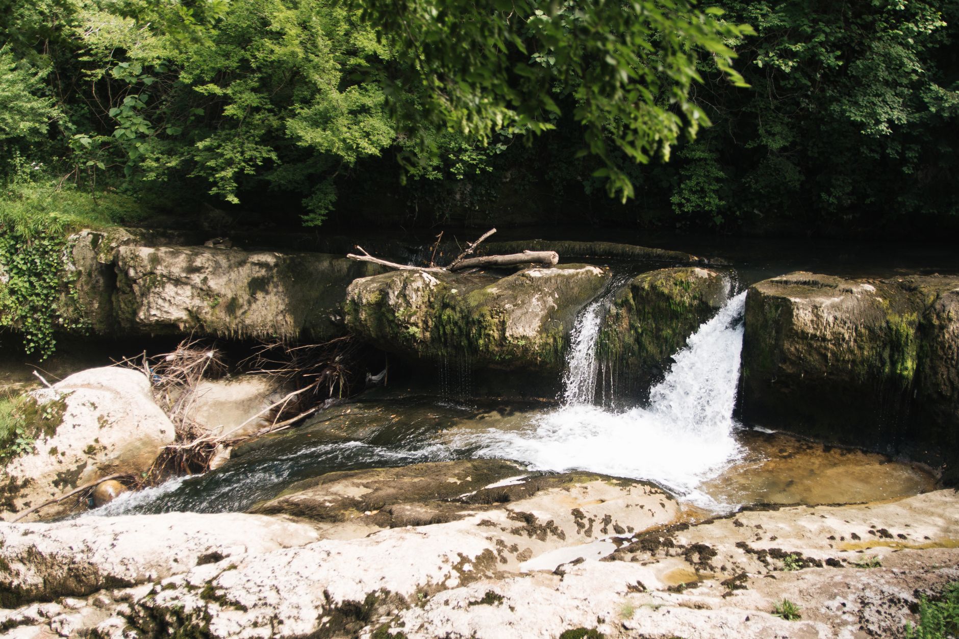 Camiavlu Waterfall