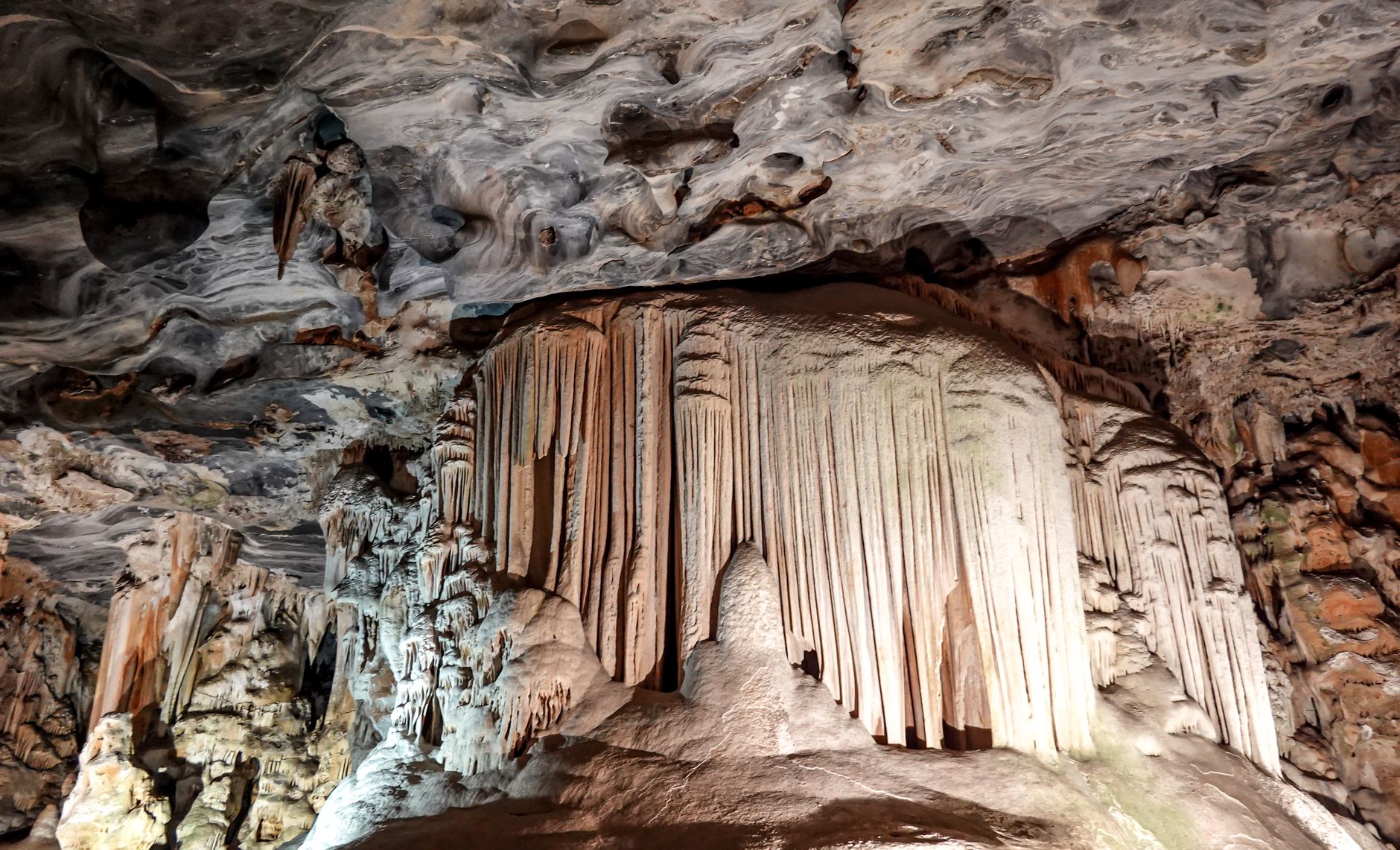 Damlataş Cave