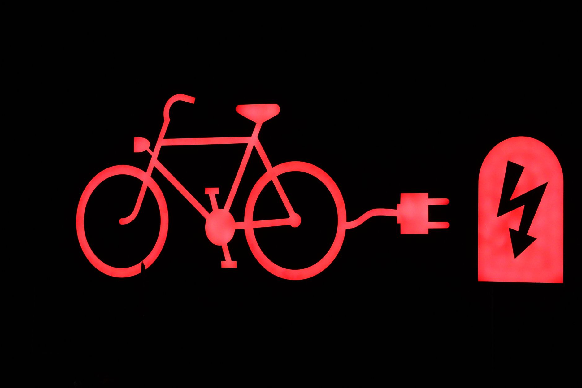 Easily Turning a Bicycle into an Electric Bicycle