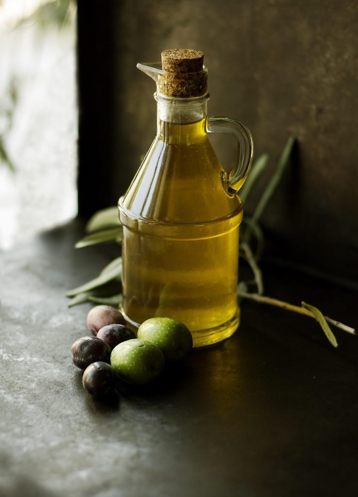 Fats: Why You Need Them, Which to Choose, and the Power of Olive Oil