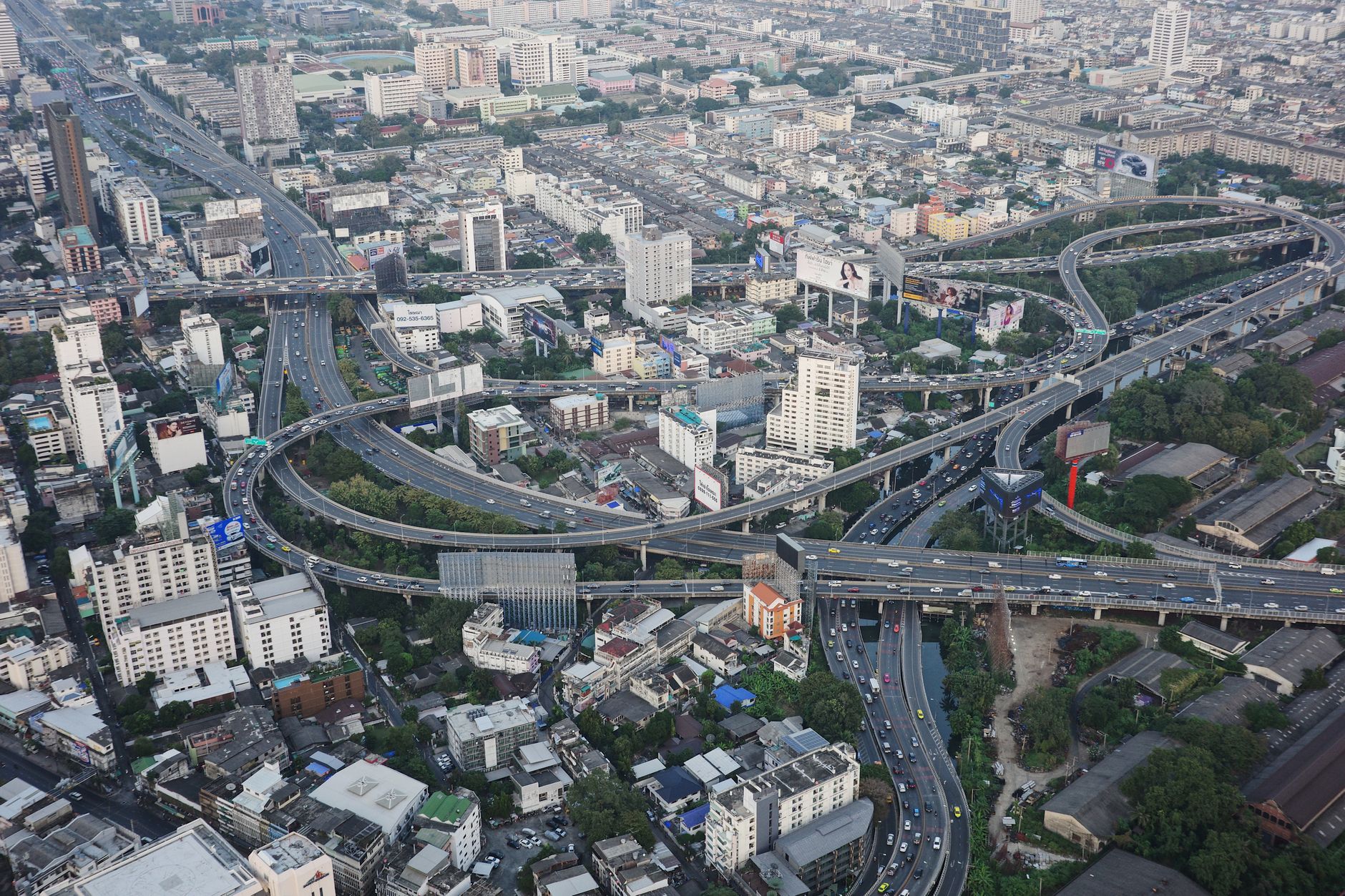 Getting From Bangkok Airport to Downtown Guide