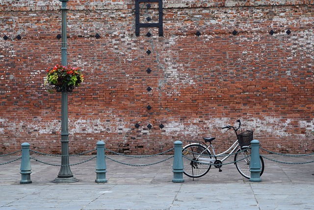 Hakodate Kanemori red brick warehouses