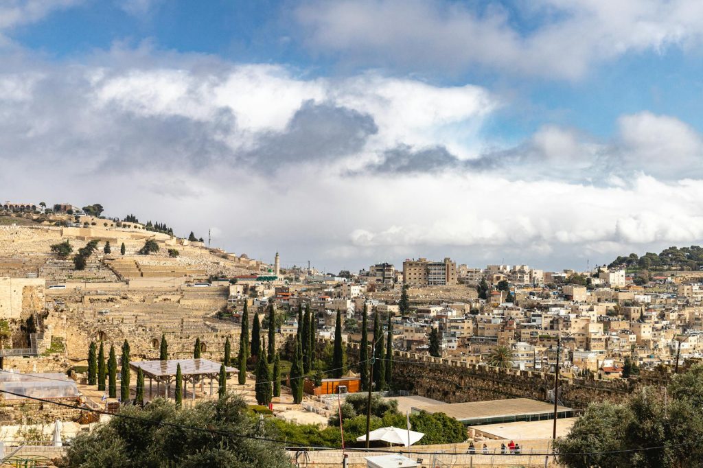 He Prepared the Conquest of Jerusalem in the Footsteps of the 4 Caliphs