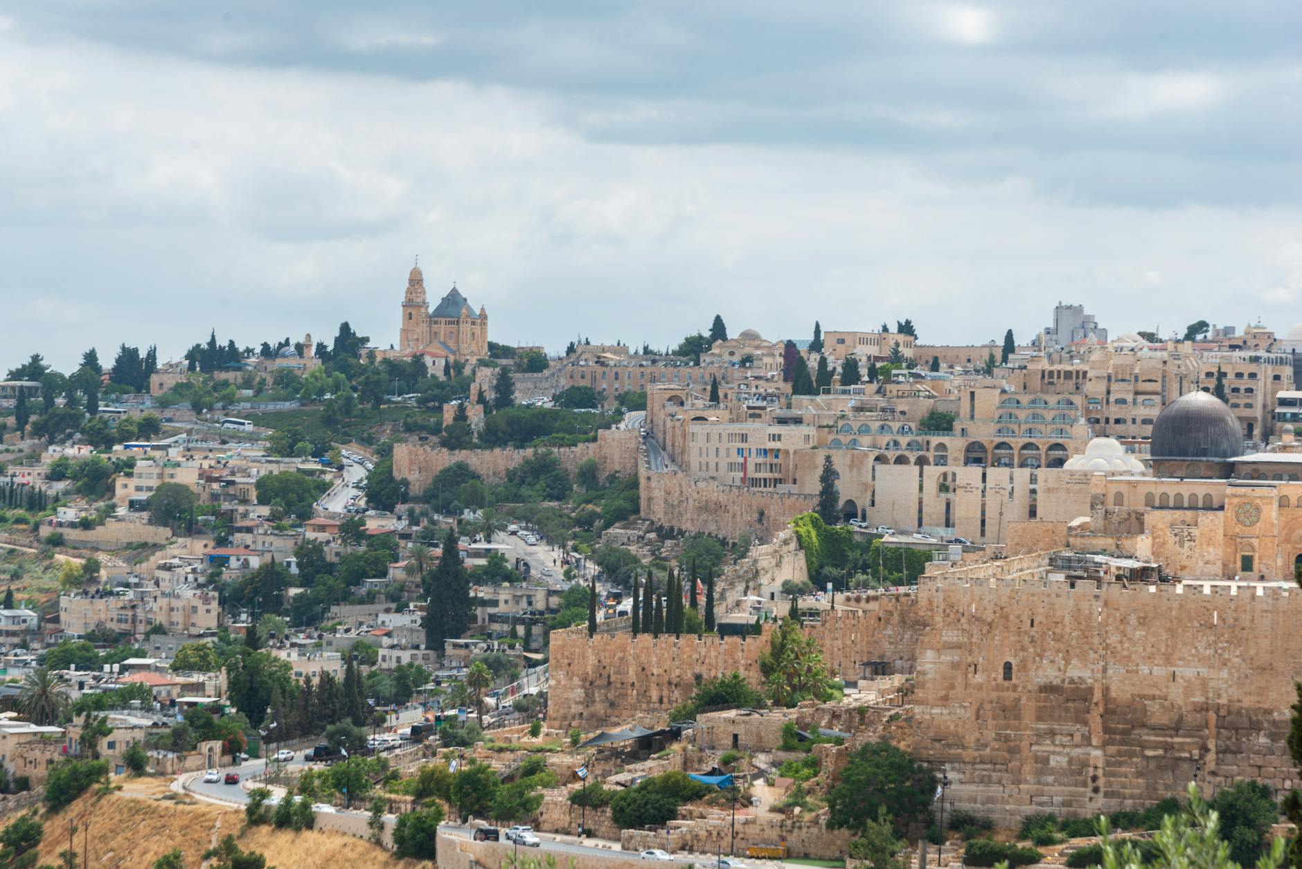 He Prepared the Conquest of Jerusalem in the Footsteps of the 4 Caliphs