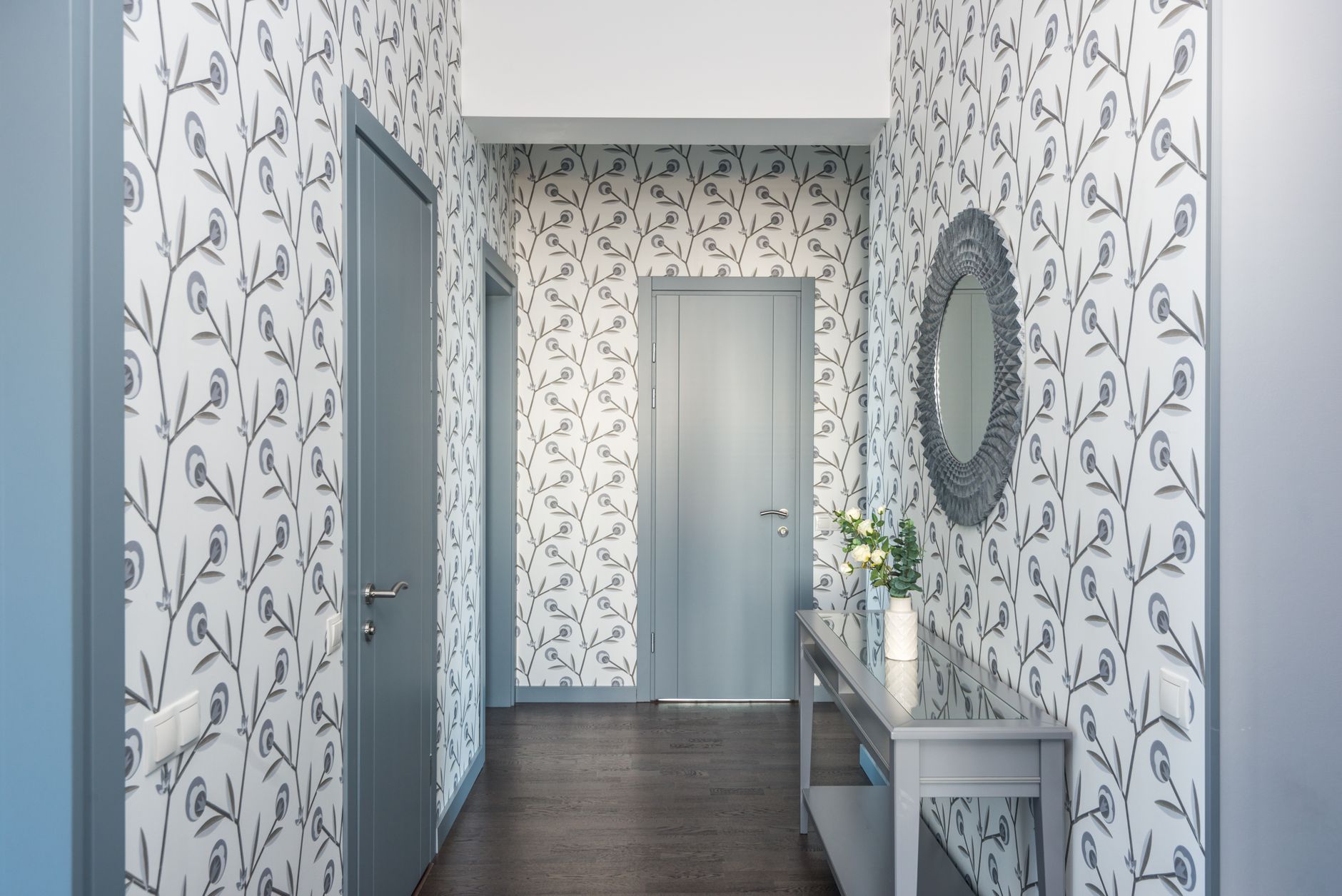 Home Entrance Hallway Decoration Examples