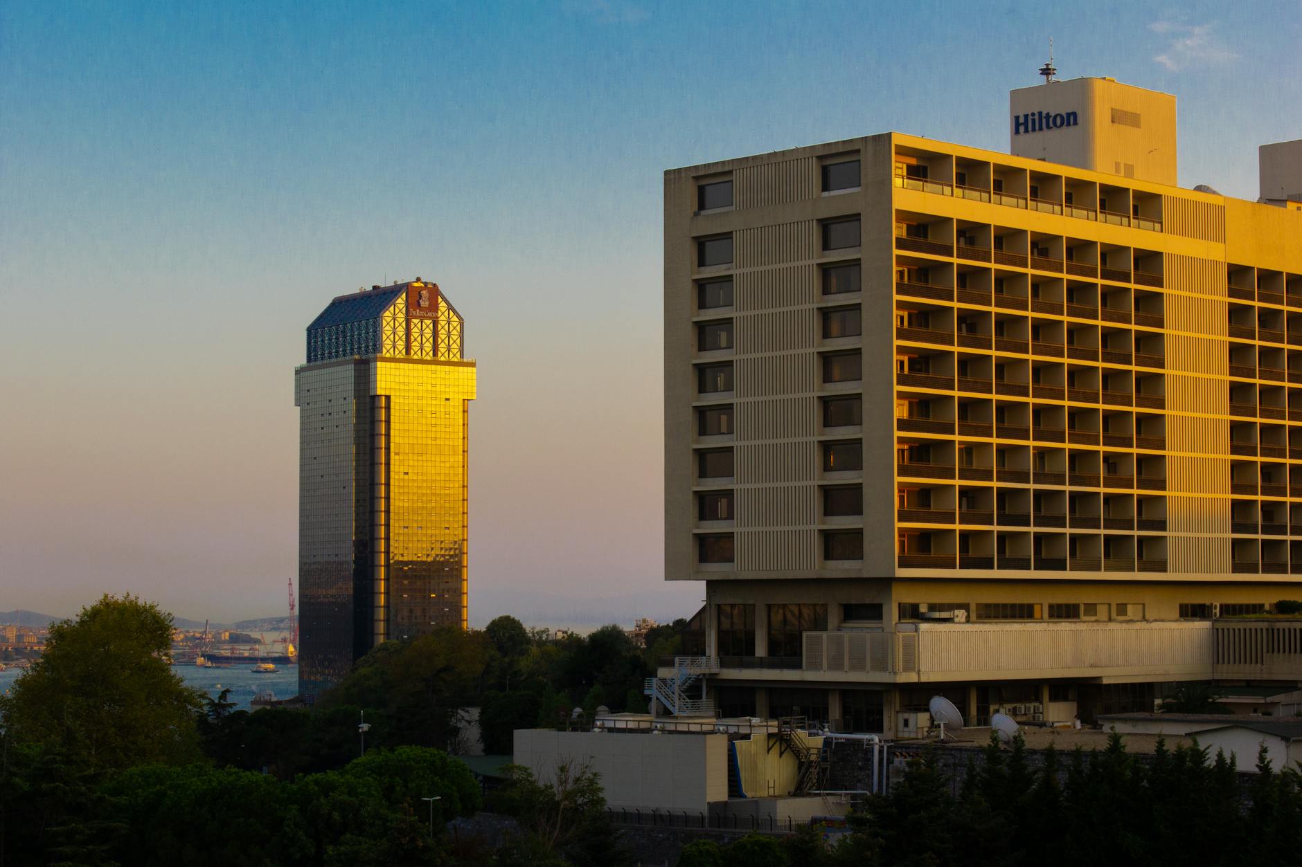 Istanbul Adalar Hotel and Pension Contact Information