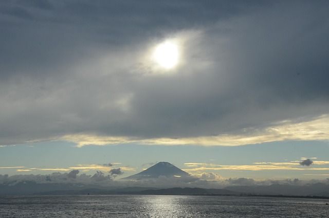 Where to Stay near Kamakura: Enoshima and the Coast