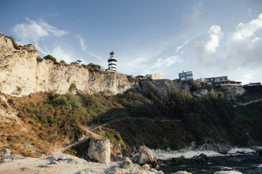 Karaburun Travel Guide: Places to See, What to Eat, Where to Stay?