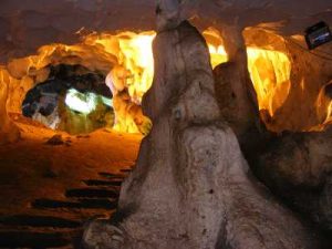 Karain Magarasi – Places to Visit – Antalya