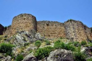 Kozan Kalesi – Places to Visit – Adana