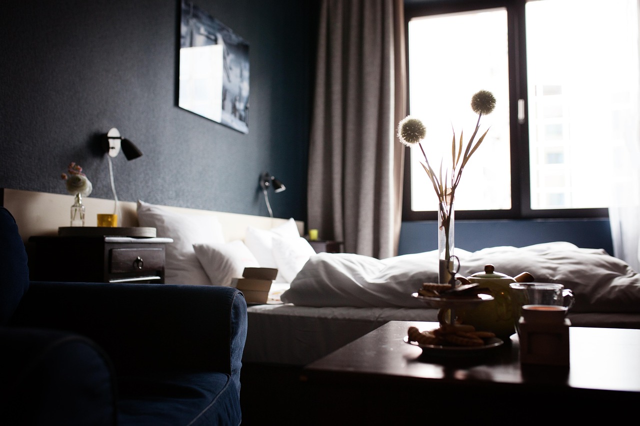 A comfortable hotel room