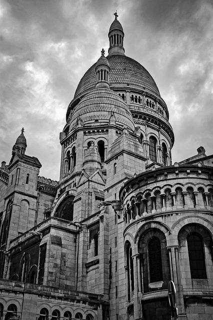 The cobbled streets of Montmartre