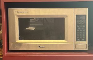 The Amana Radarange, an early home microwave oven