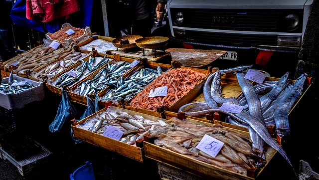 Fresh seafood at a Japanese market