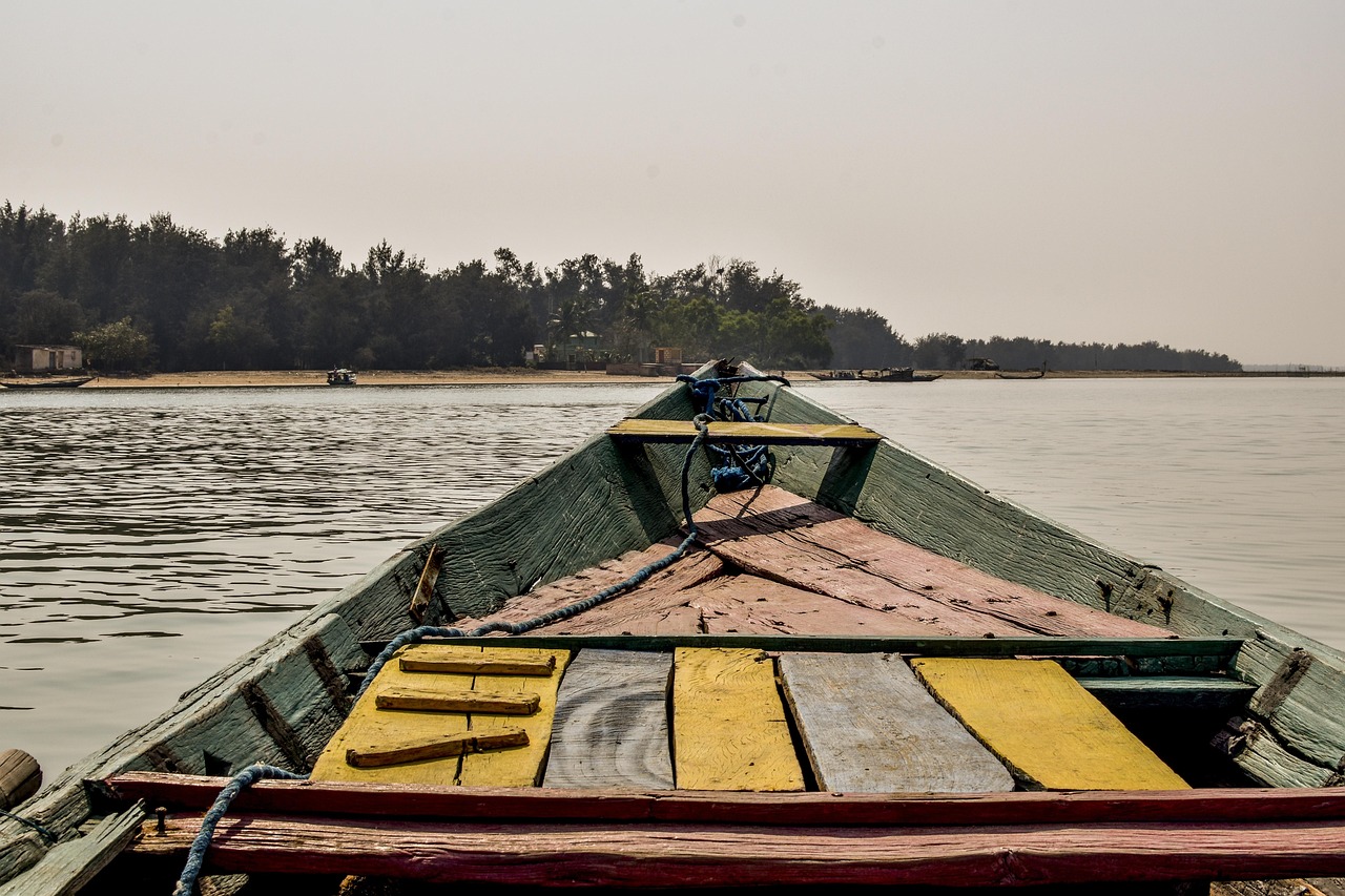 The wide waters of Chilika Lake on the Odisha coast