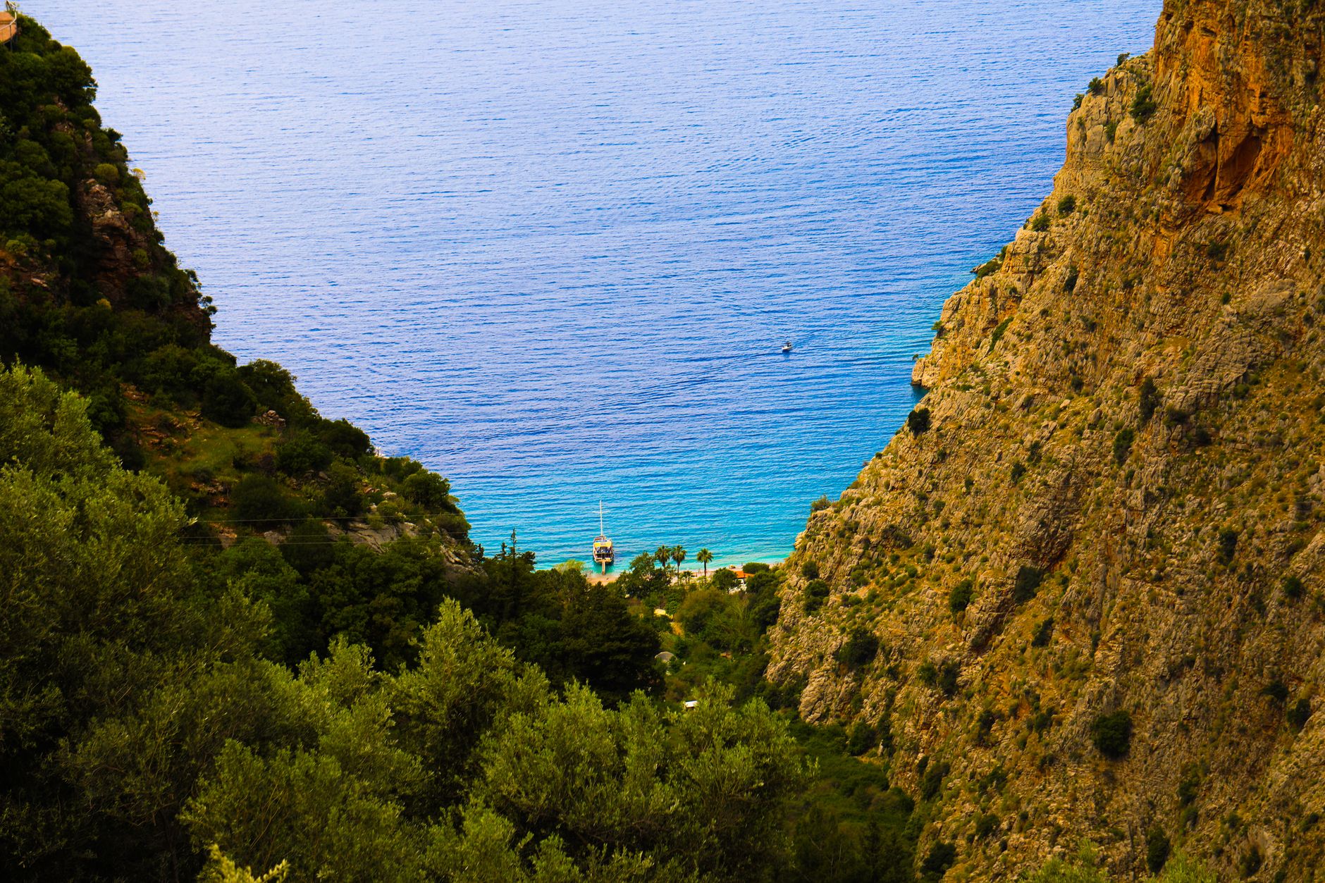 Ölüdeniz Travel Guide with All Regions