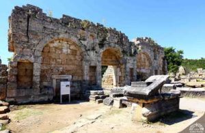 Perge Antik Kenti