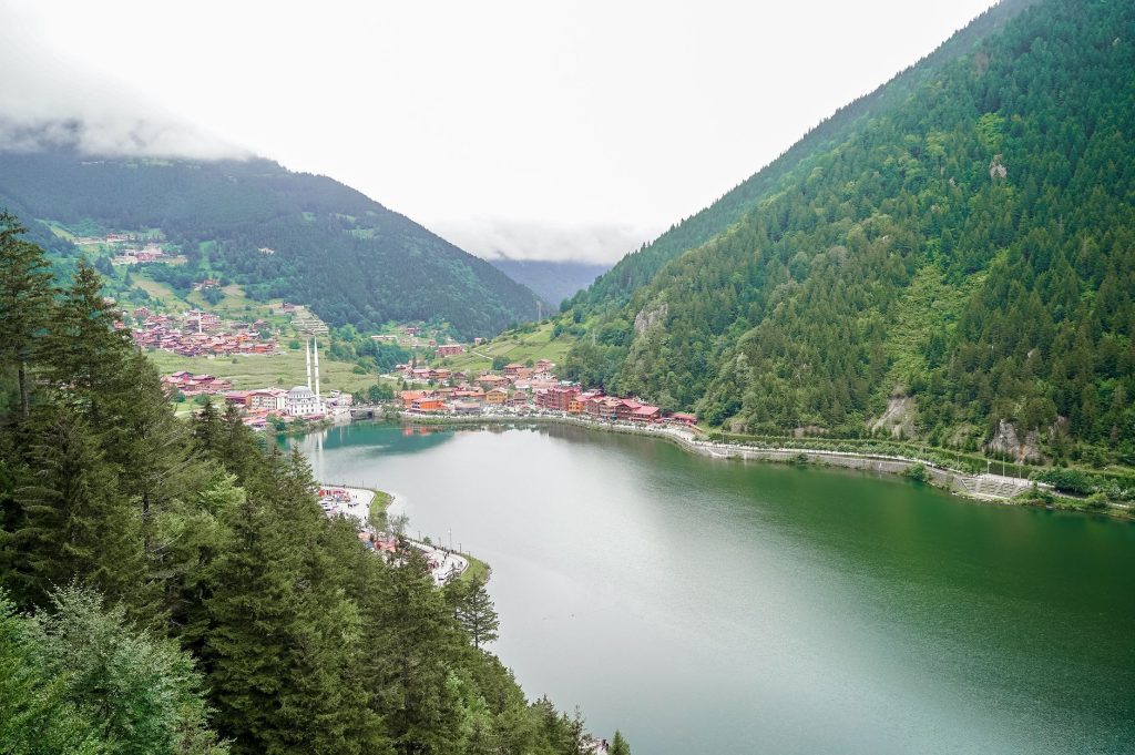Sandras Mountain Kartal Lake Travel Guide