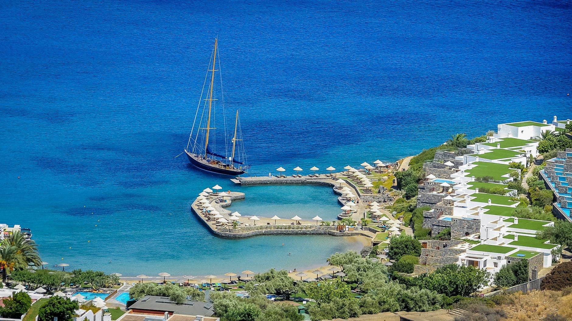 Saros Bay Hotels and Pensions Contact Information