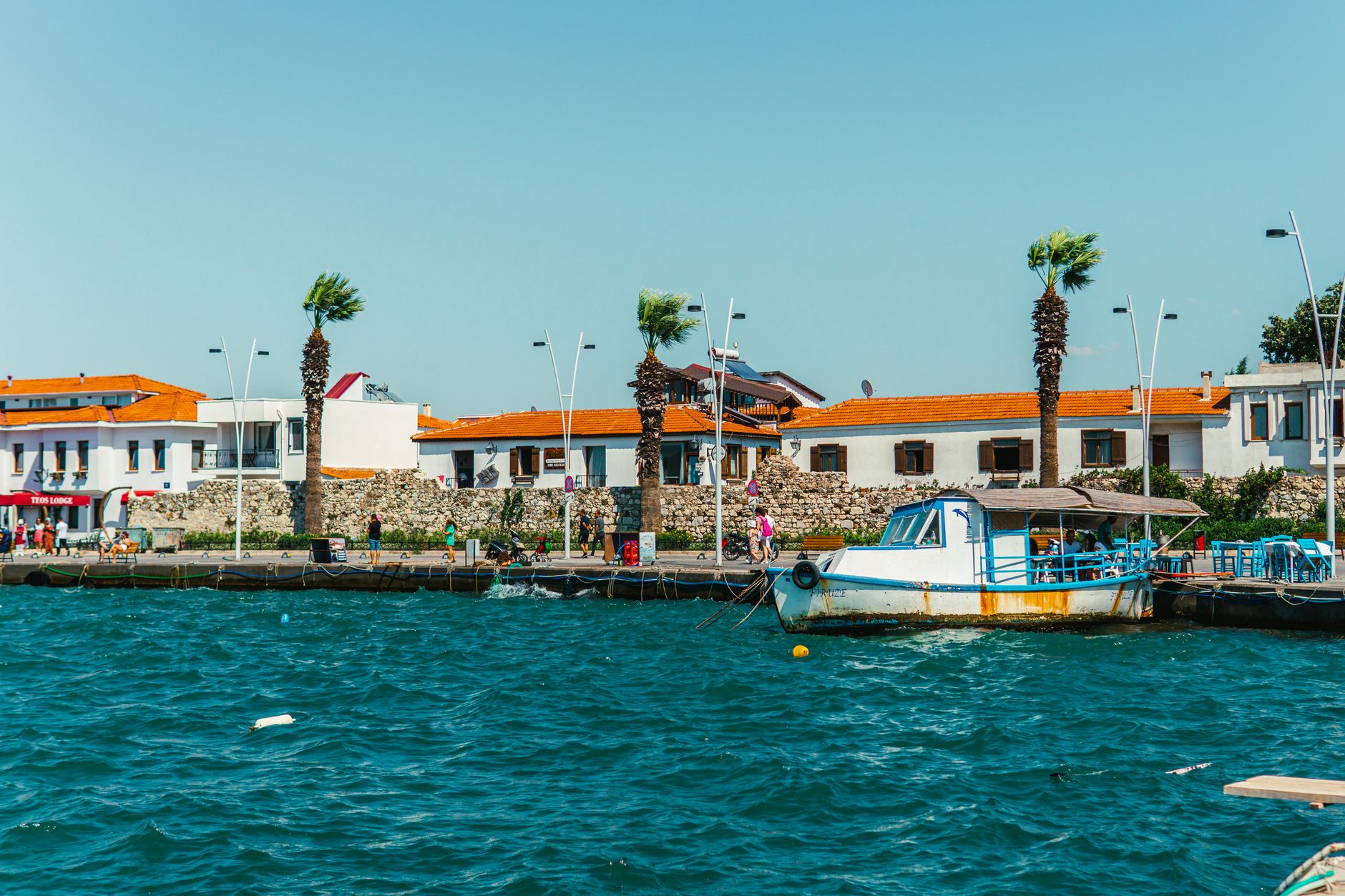 Sığacık Travel Guide: Places to See, What to Eat, Where to Stay?