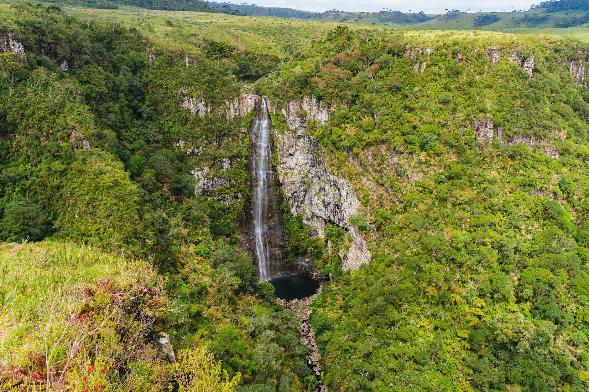 South Waterfall Travel Guide