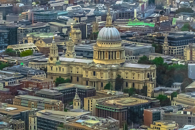 The grand facade of St Paul's Cathedral