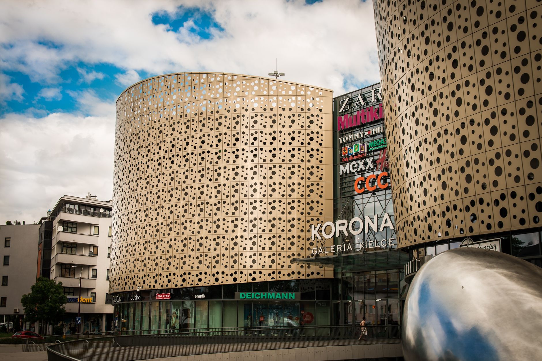 Terra City Shopping Center