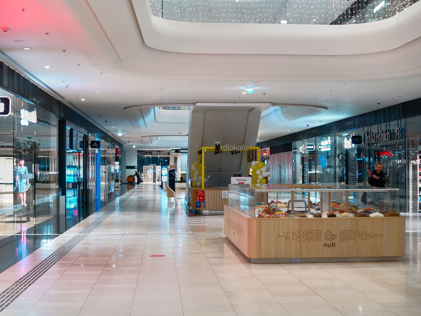 Terra City Shopping Center
