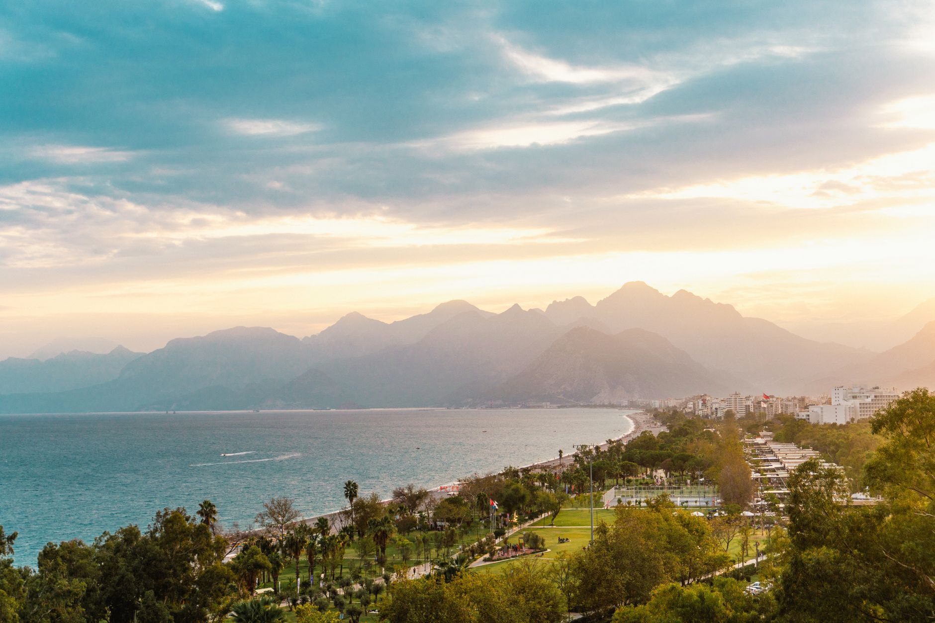 Top 5 Spots Where You Can Enjoy the Sunset in Antalya