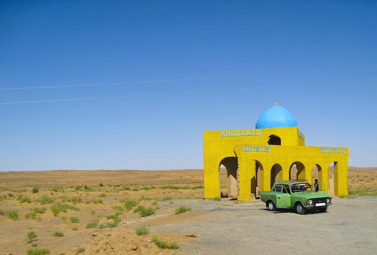 Bazaar and crafts of Uzbekistan