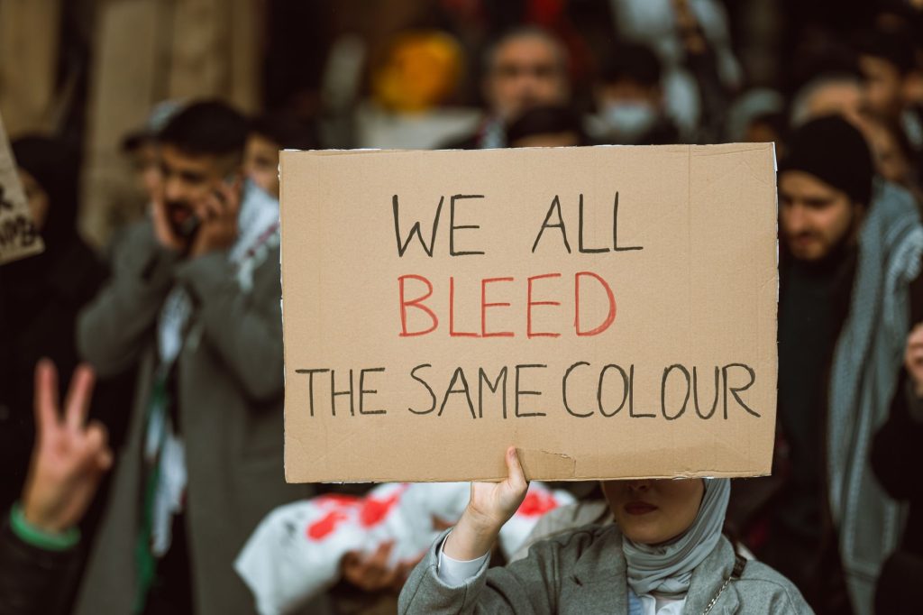 We are human, we are the same – Signature