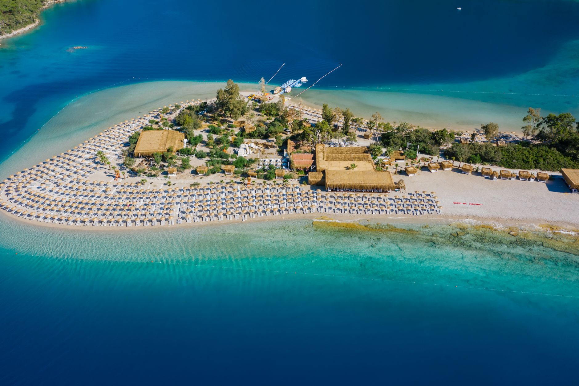 What are the beautiful places in Marmaris?