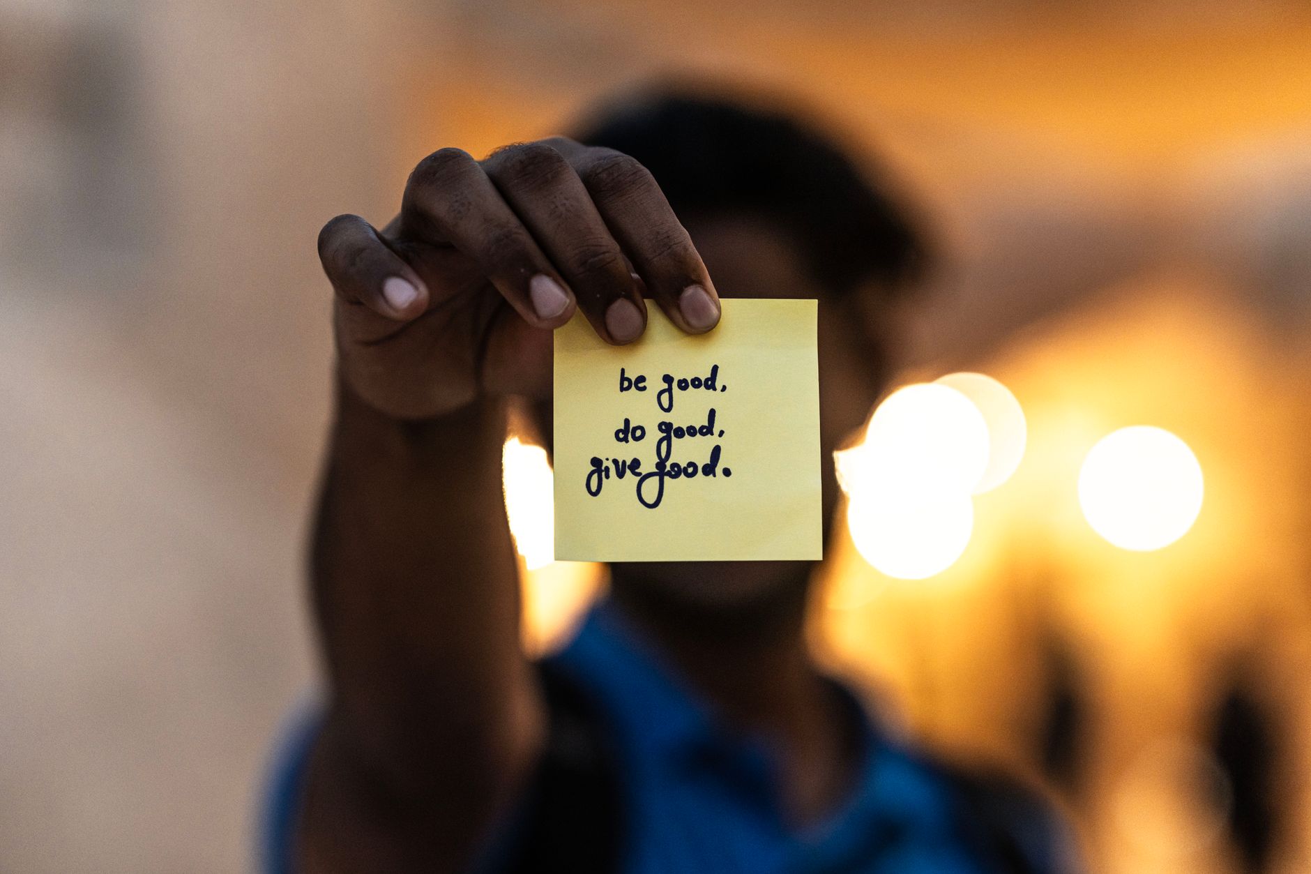 What does it mean to give oneself?