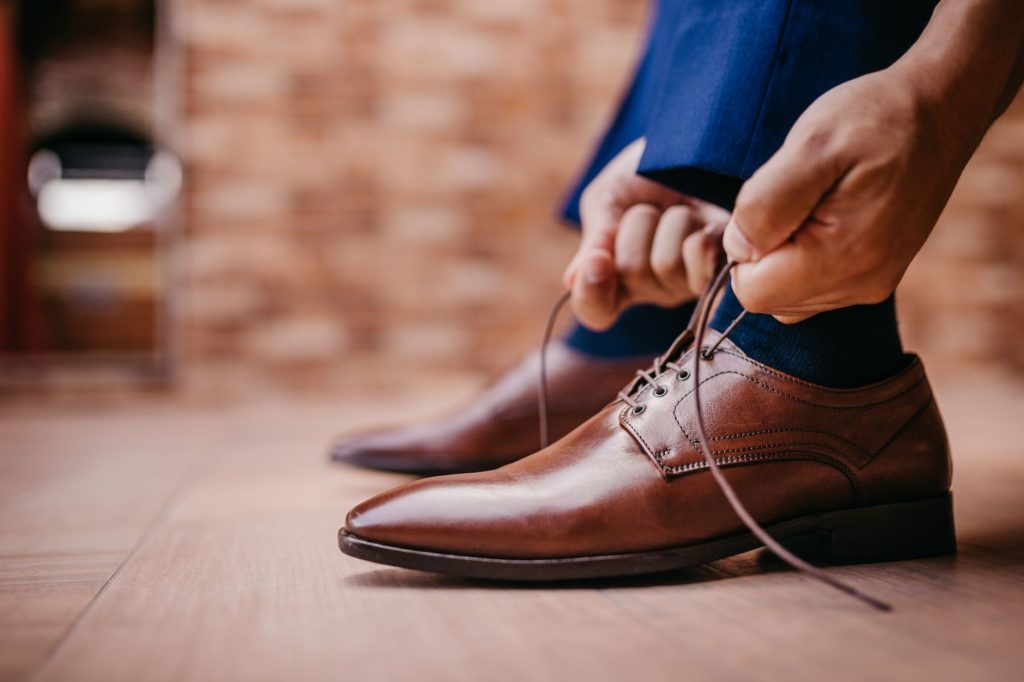 What Should a Men’s Dress Be Like?