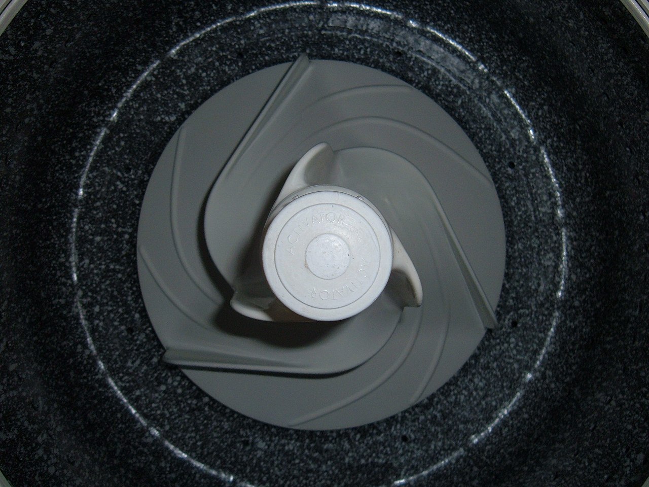 The agitator of a top-loading washing machine